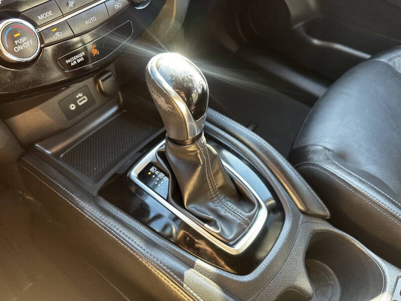 2018 Nissan Rogue SL