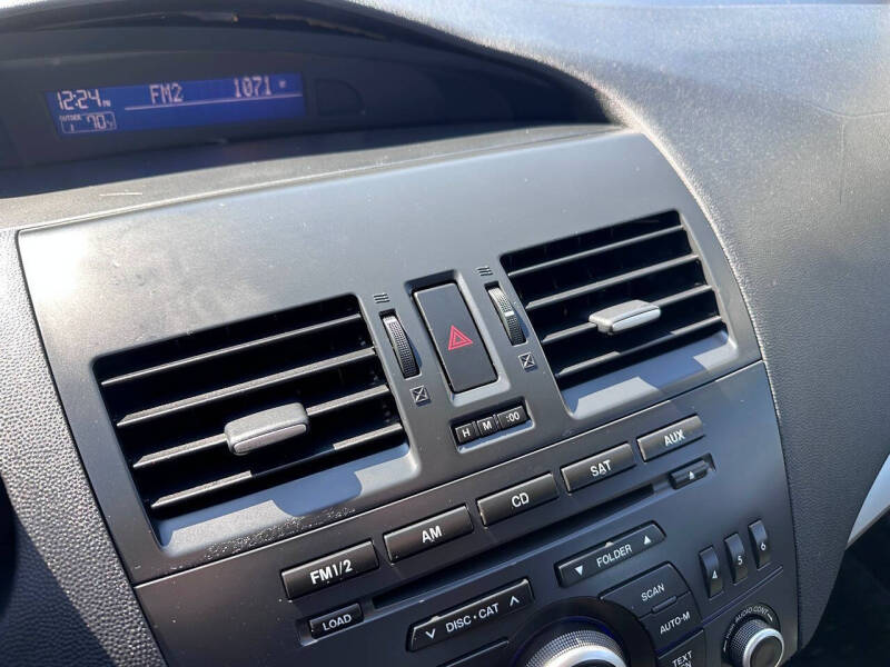 2013 Mazda MAZDA3 i SV