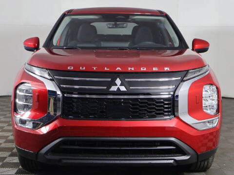 2026 Mitsubishi Outlander ES