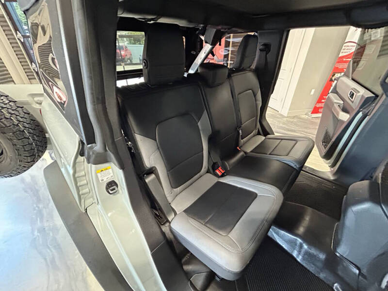 2022 Ford Bronco Black Diamond