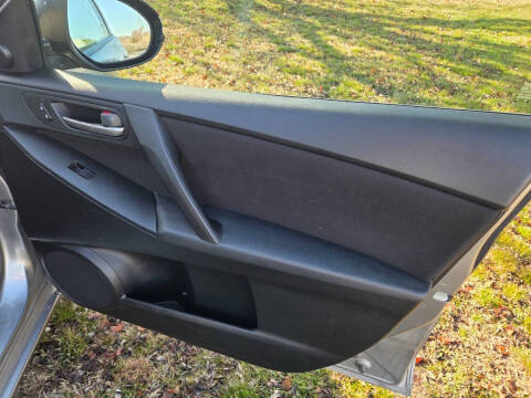 2011 Mazda MAZDA3 i Touring