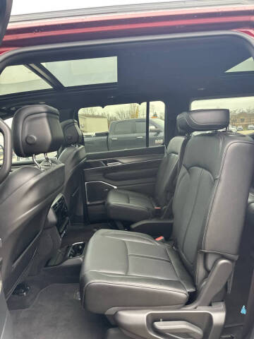 2025 Jeep Wagoneer Carbide