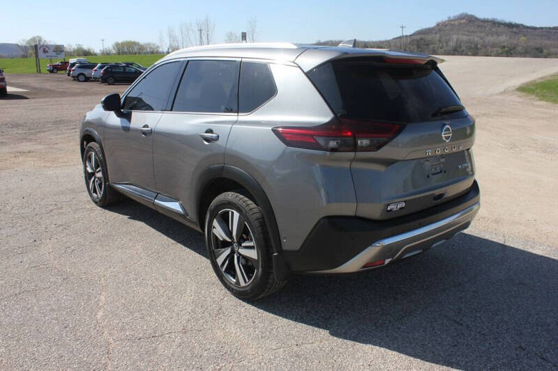 2021 Nissan Rogue Platinum