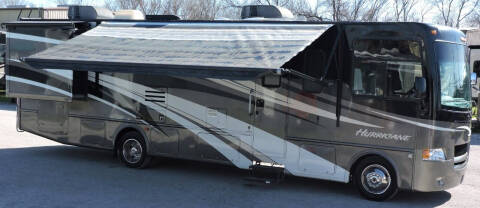 2011 Thor Industries HURRICANE