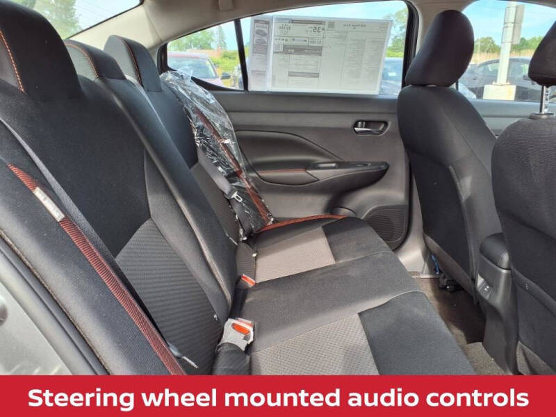 2025 Nissan Versa SR