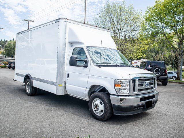2024 Ford E-Series