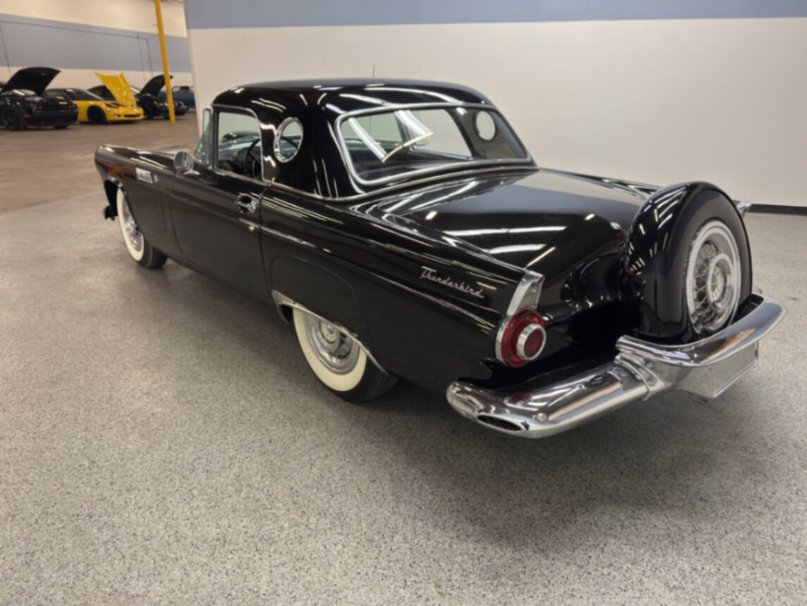 1956 Ford Thunderbird 4