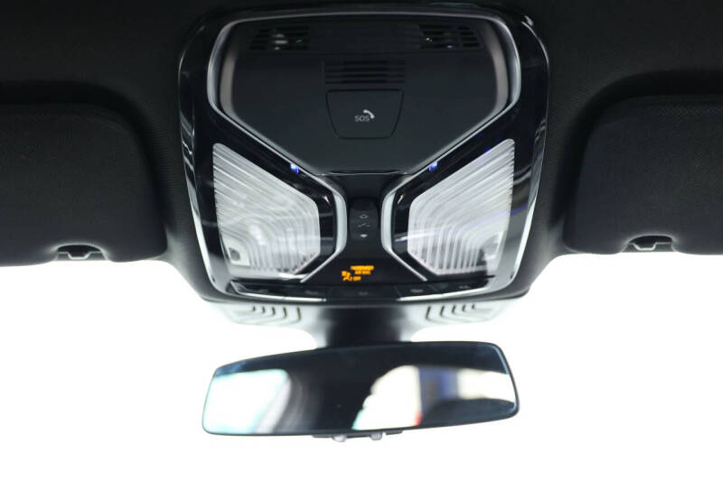 2021 BMW 7 Series 740i