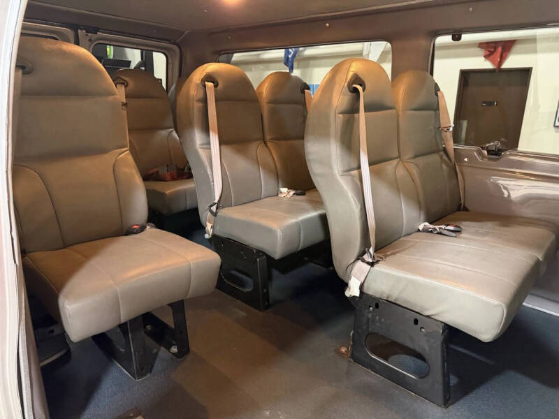 2014 Ford E-Series E-250