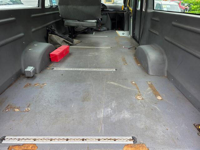 2008 Ford E-Series E-350 SD