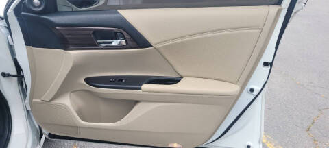 2016 Honda Accord EX-L V6 w/Navi w/Honda Sensing