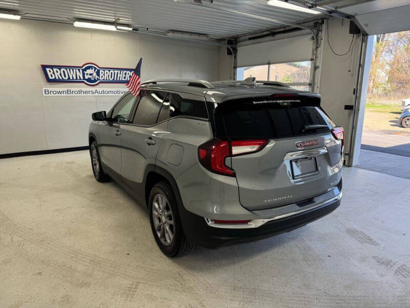 2023 GMC Terrain SLT