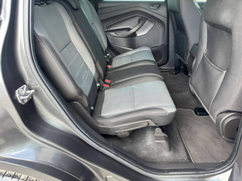 2017 Ford Escape S
