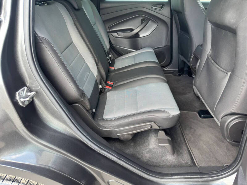 2017 Ford Escape S