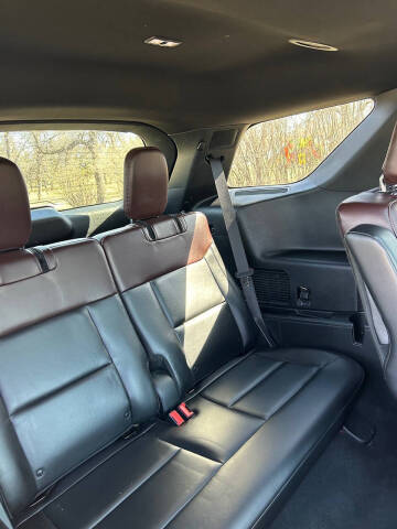 2020 Ford Explorer Platinum