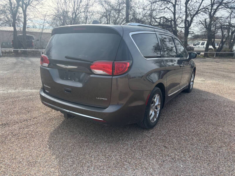 2017 Chrysler Pacifica Limited