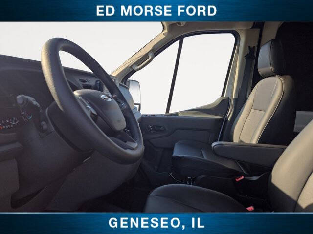 2025 Ford Transit 250