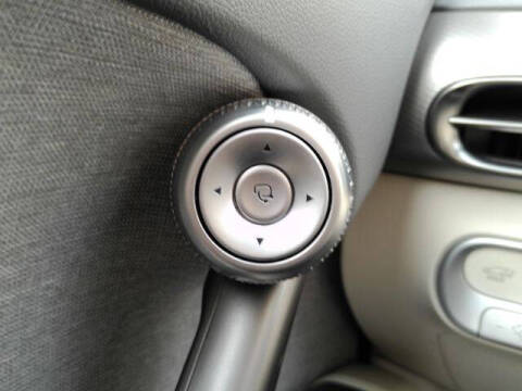 2024 Genesis GV60 Standard