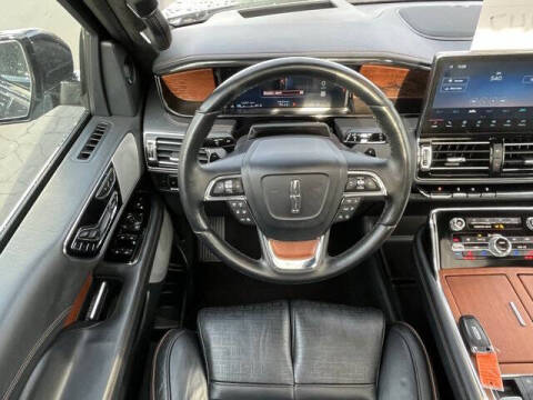 2024 Lincoln Navigator L Black Label