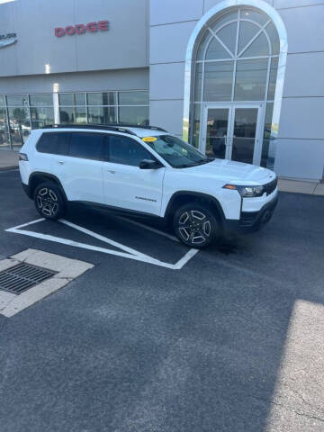 2026 Jeep Cherokee Laredo