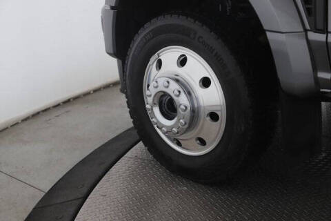 2025 Ford F-450 Super Duty Platinum