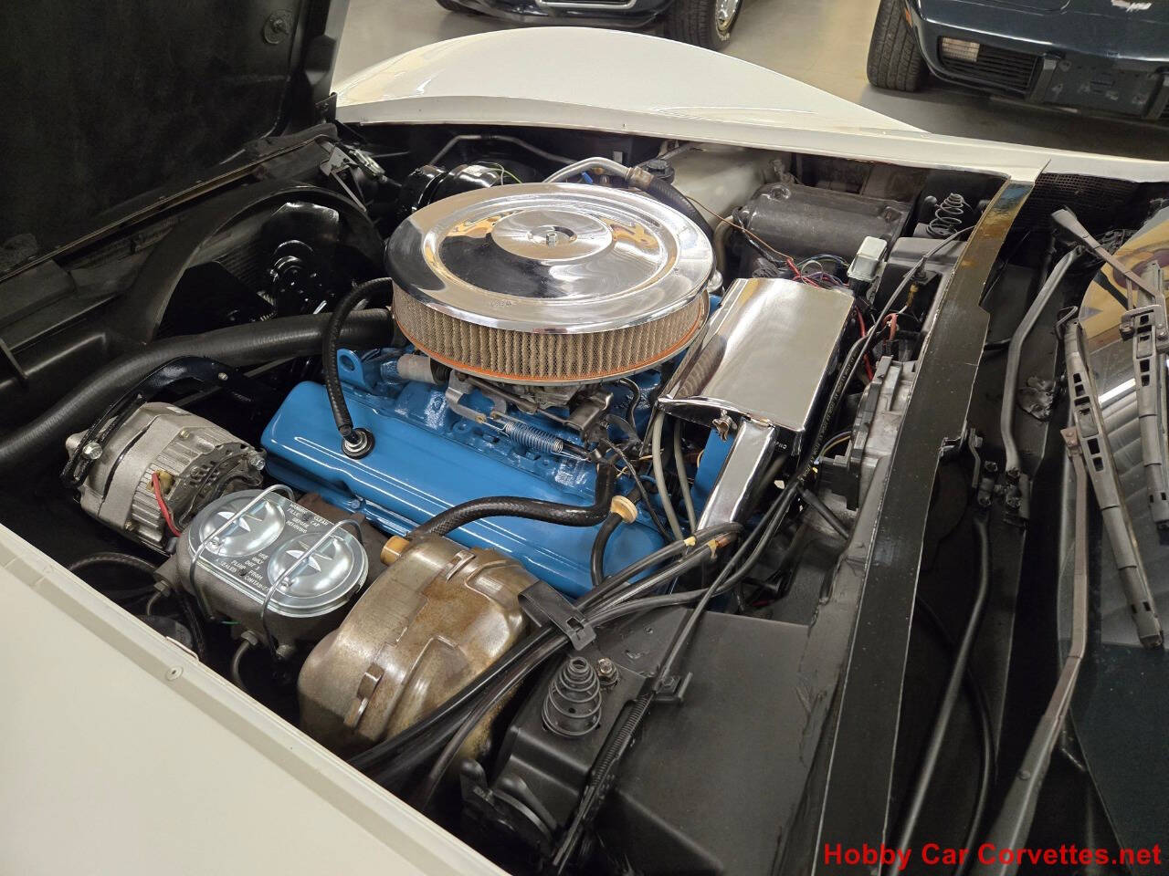 1977 Chevrolet Corvette 8
