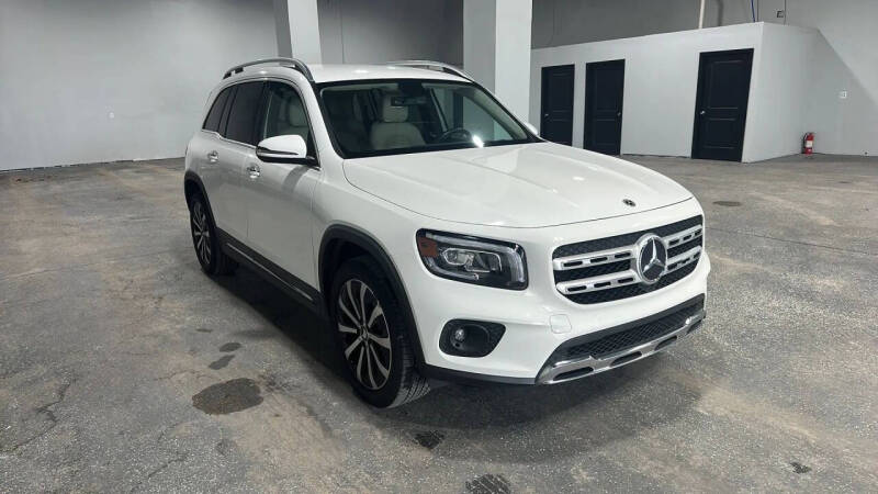 2021 Mercedes-Benz GLB Base's photo