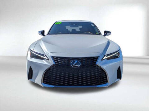 2024 Lexus IS 300