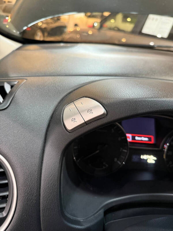 2015 Nissan Pathfinder SL