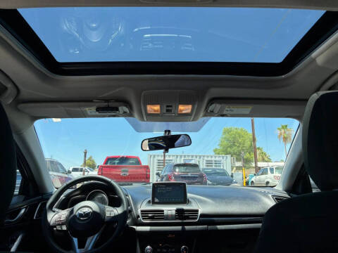 2015 Mazda MAZDA3 i Touring