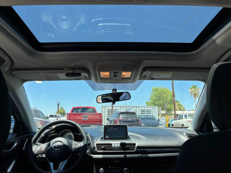 2015 Mazda MAZDA3 i Touring