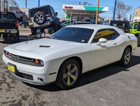 2019 Dodge Challenger for sale at New Wave Auto Brokers & Sales in Denver CO