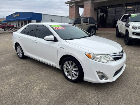 2013 Toyota Camry Hybrid LE