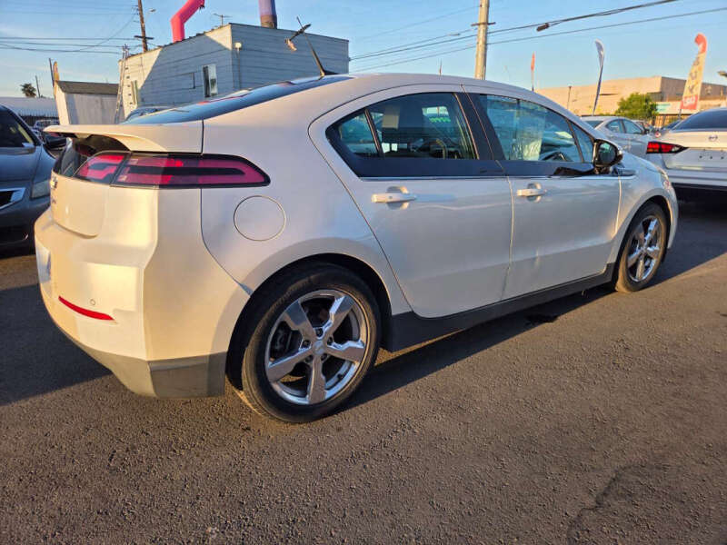 2013 Chevrolet Volt Premium
