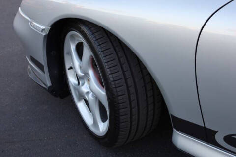 2004 Porsche 911 Carrera 4S