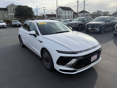 2025 Hyundai Sonata Hybrid SEL