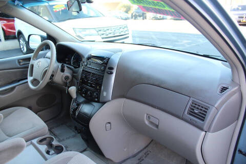 2010 Toyota Sienna