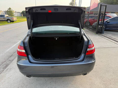 2011 Mercedes-Benz E-Class E 350 BlueTEC Luxury