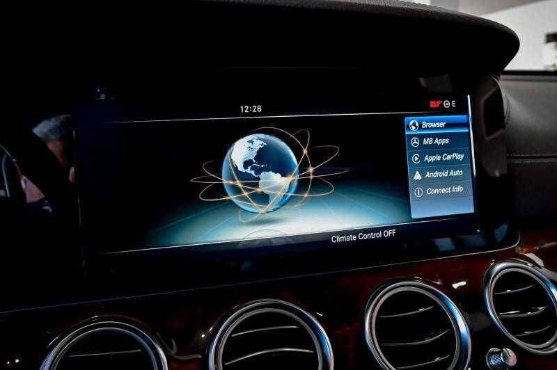 2017 Mercedes-Benz E-Class E 300 4MATIC