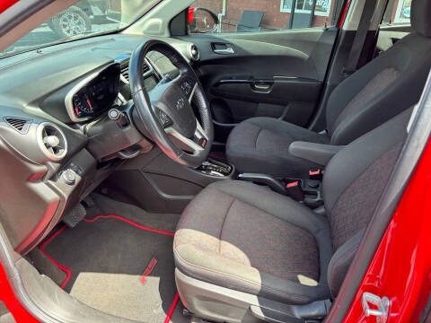 2018 Chevrolet Sonic LT Auto