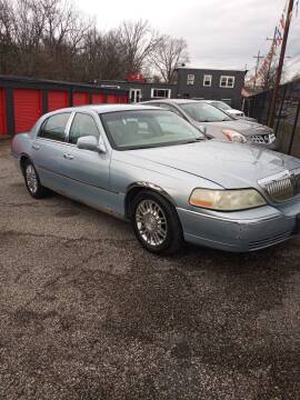 2009 Lincoln Town Car for sale at R & R Motor Sports in New Albany IN