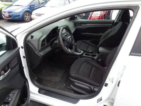 2019 Hyundai Elantra