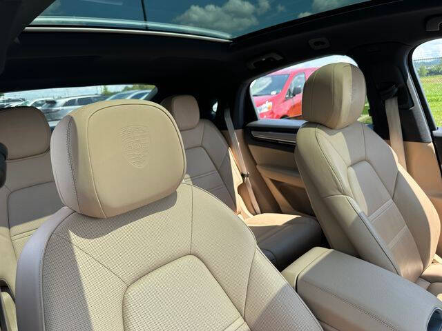 2022 Porsche Cayenne