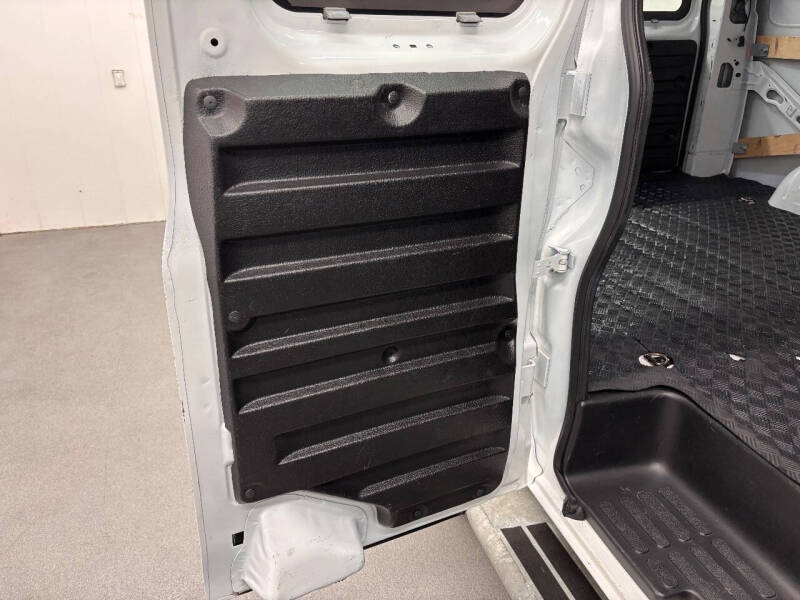 2023 Chevrolet Express 2500