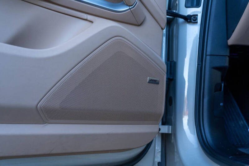 2024 Porsche Cayenne