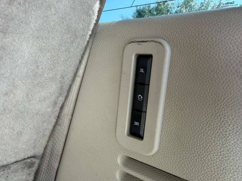 2017 Lincoln Navigator Select