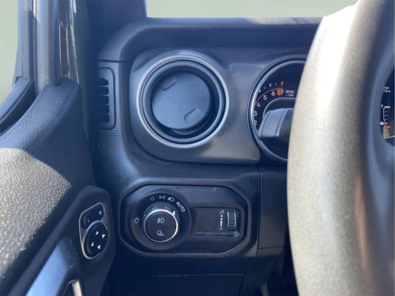2023 Jeep Gladiator Willys