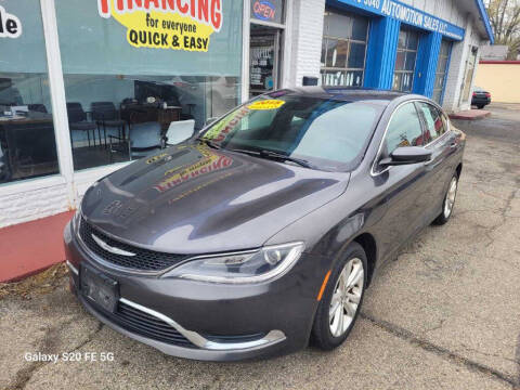 2015 Chrysler 200 for sale at AutoMax LLC in Franklin OH