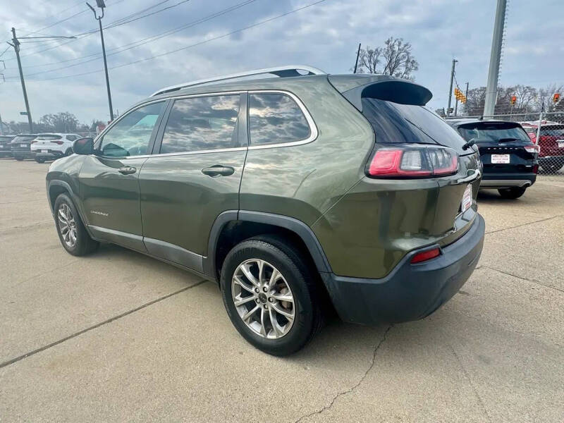 2019 Jeep Cherokee Latitude Plus