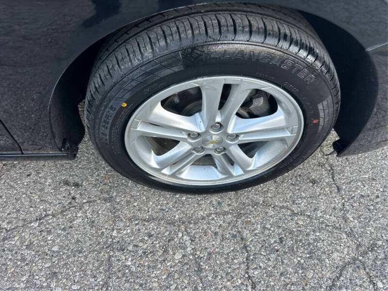 2017 Chevrolet Cruze LT Auto